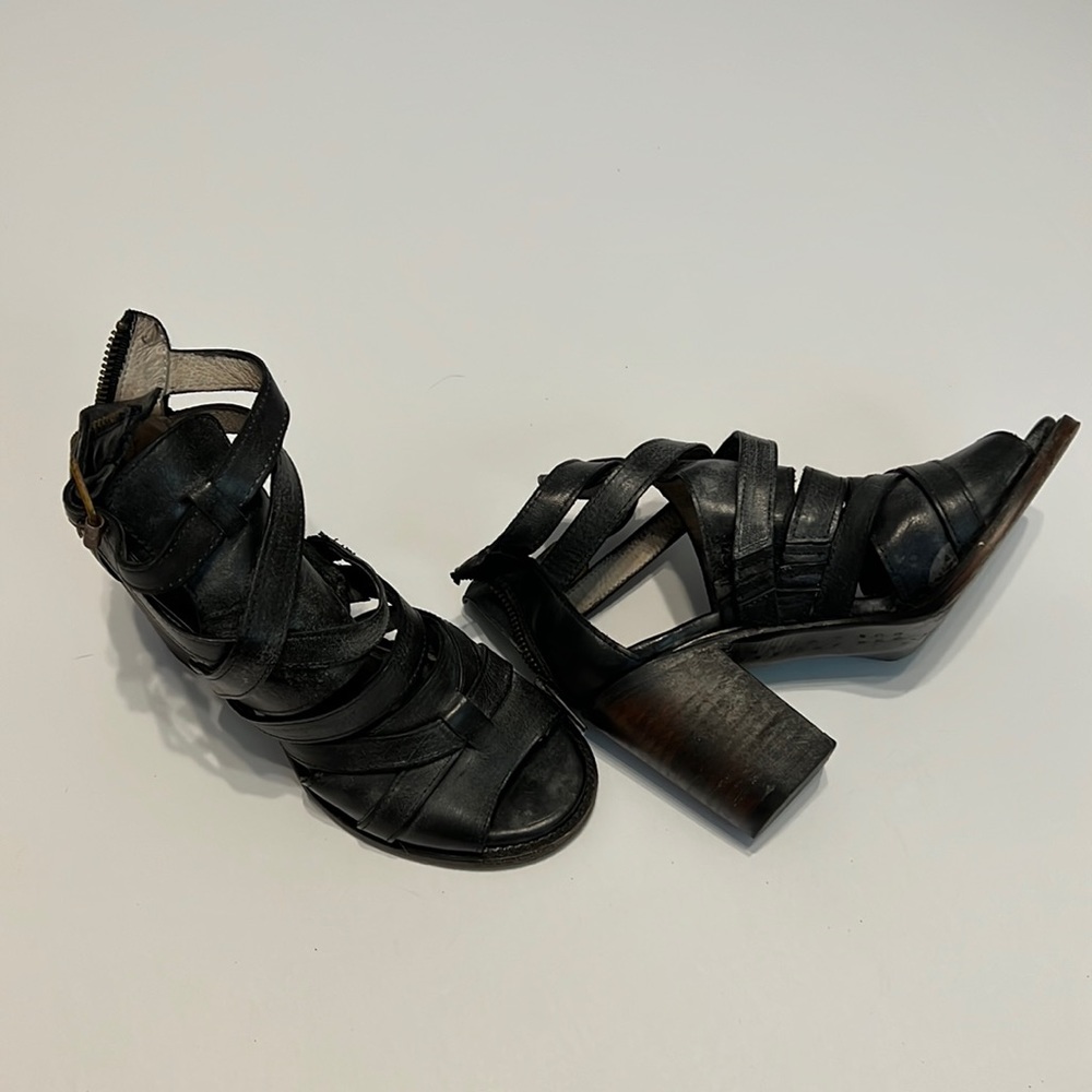Free bird by Steven, size 6
